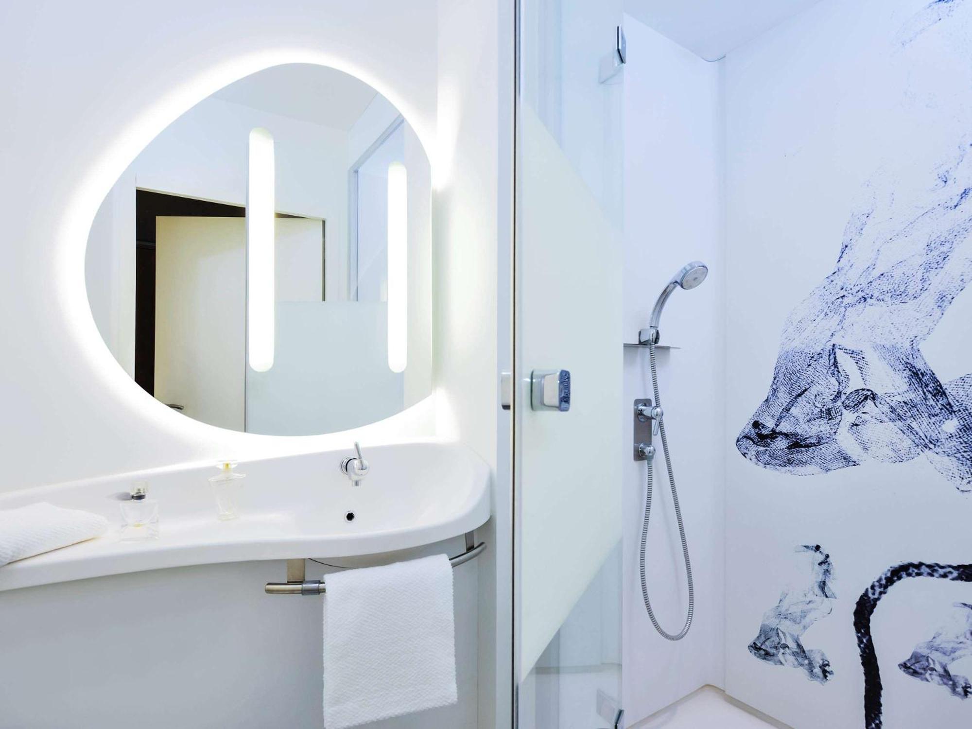 Ibis Budget Lille Gares Vieux-Lille 2*