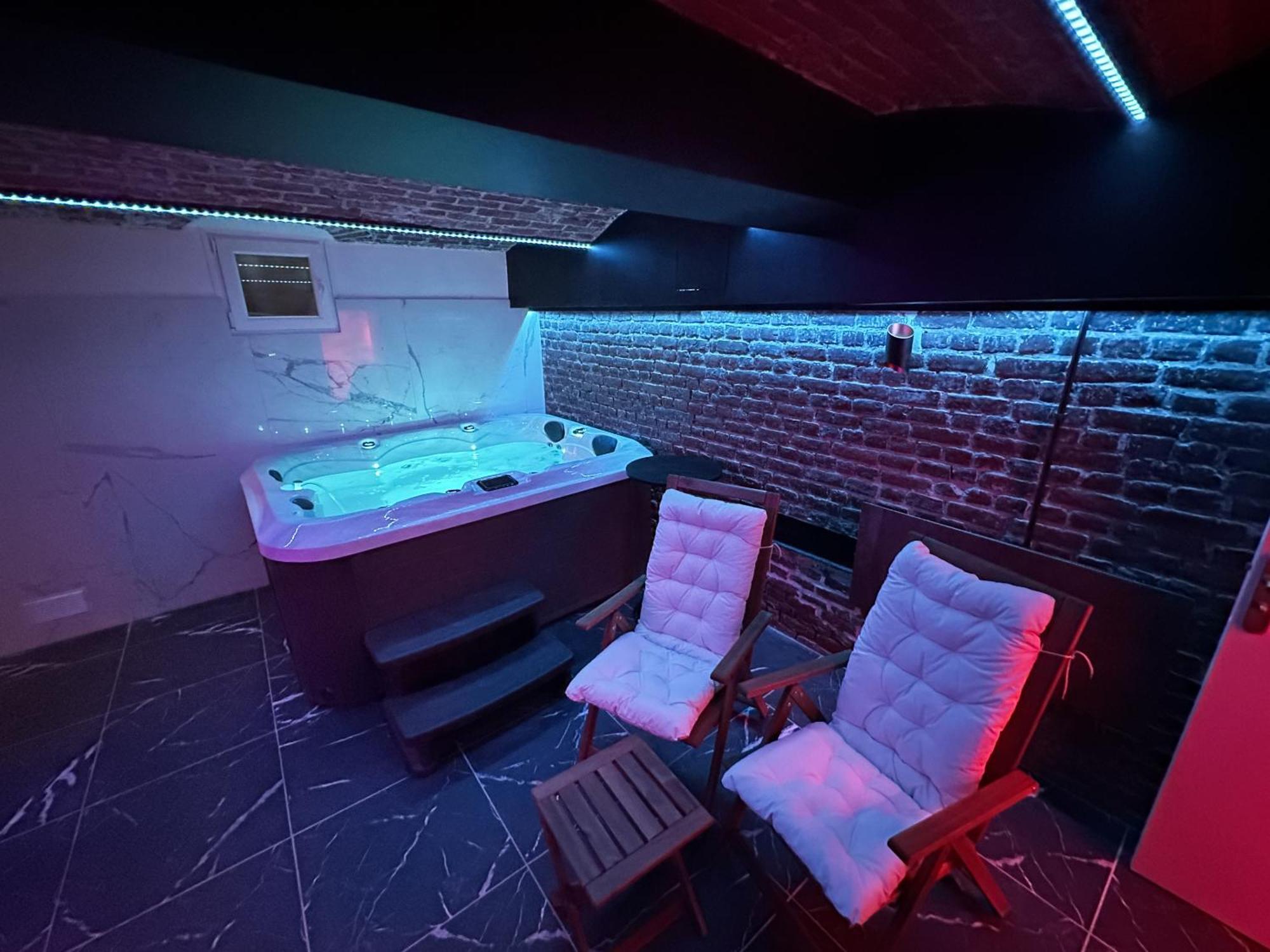 Apartment Le Bijou - Appartement, Sauna Et Jacuzzi -