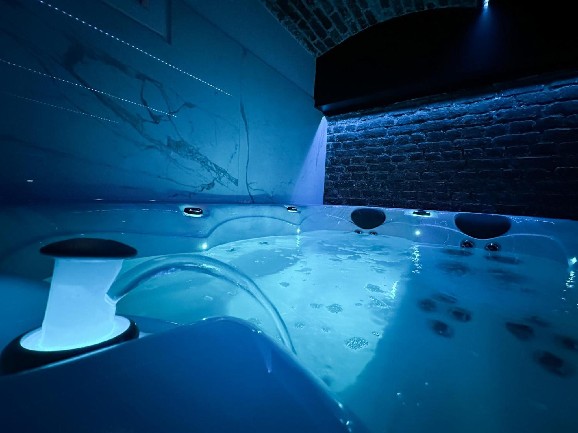 Apartment Le Bijou - Appartement, Sauna Et Jacuzzi -
