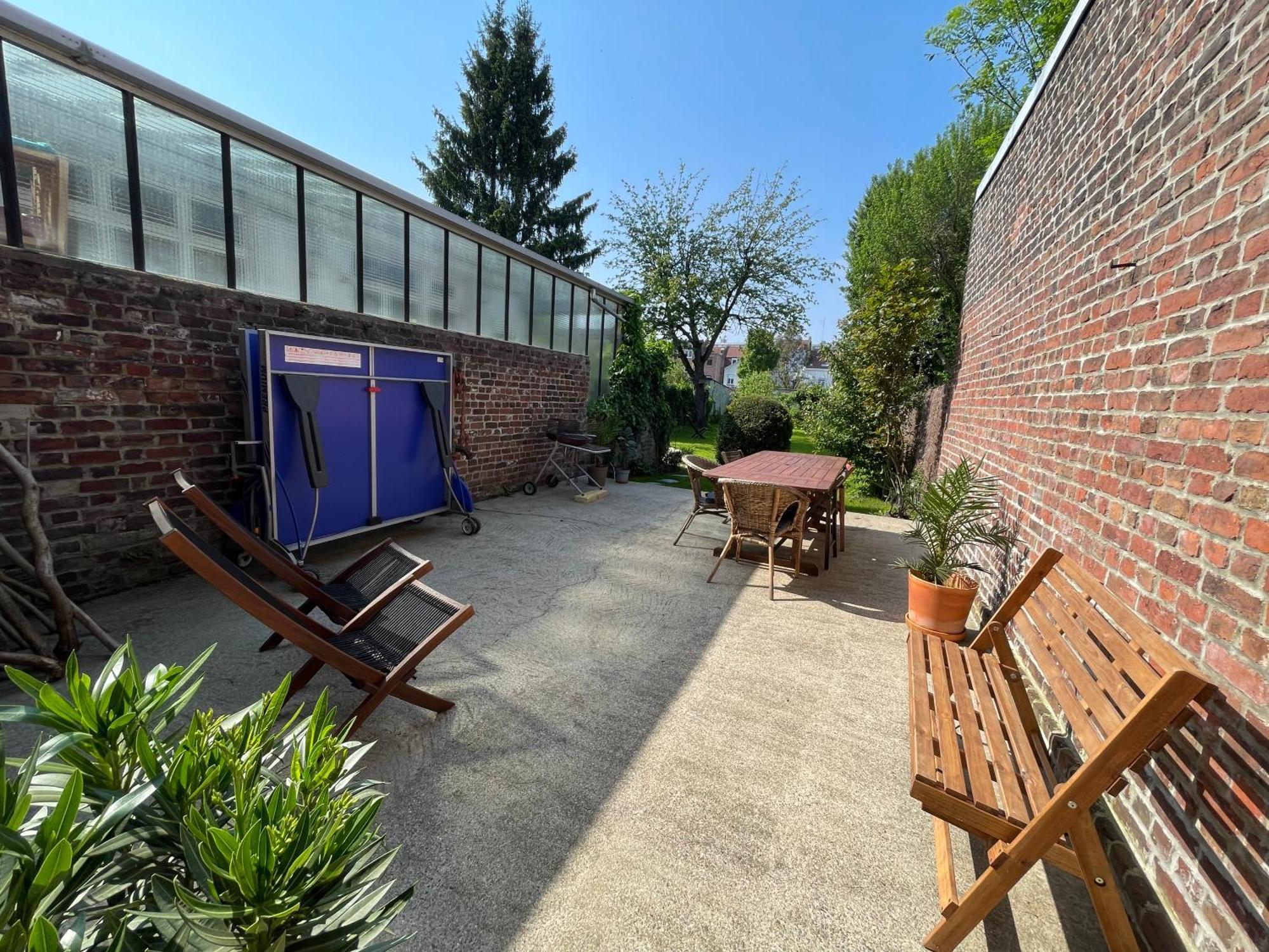La Chambre Jaune Maison Avec Grande Terrasse Et Garage Prive