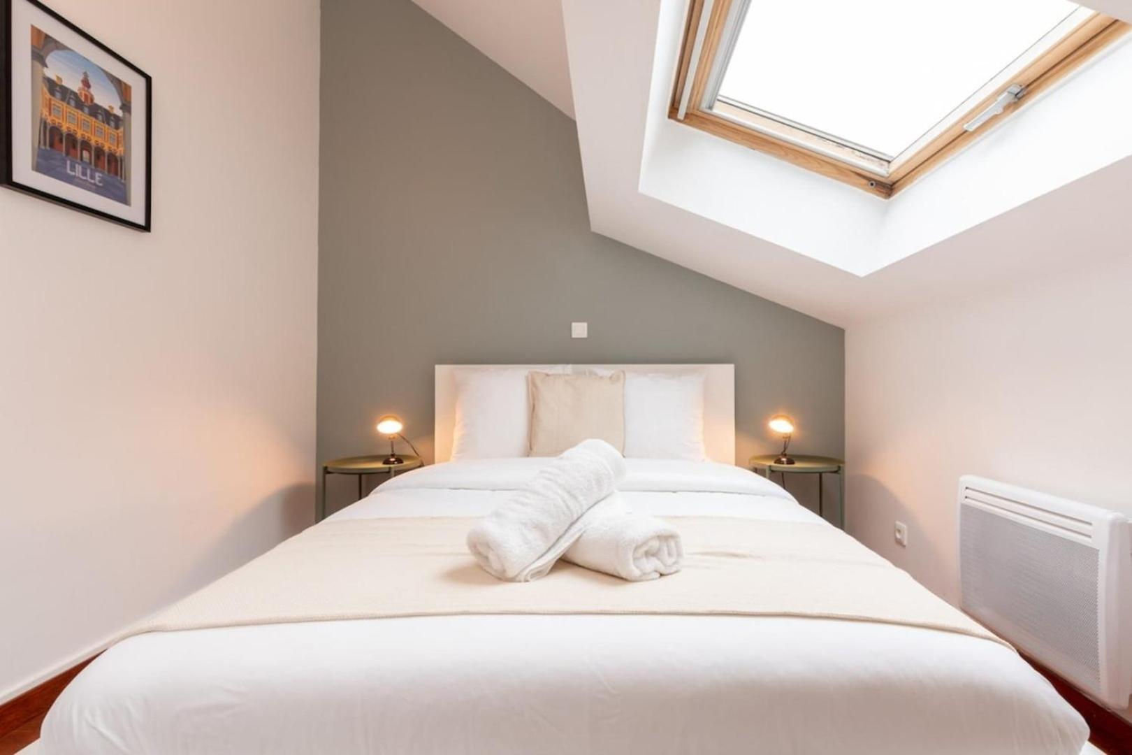 Apartment Center - 4 Bedroom Duplex Apartment! Lille