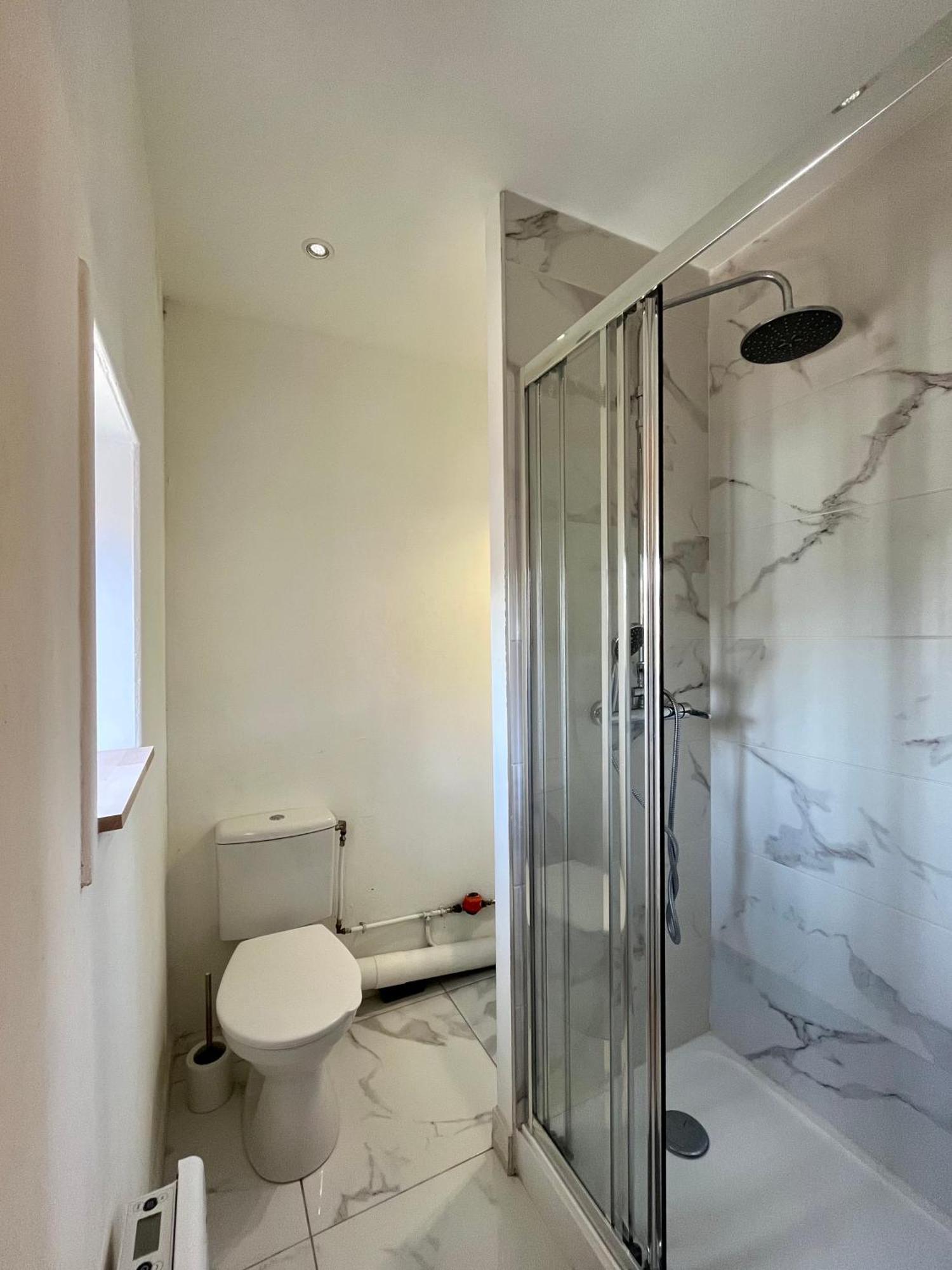 Le Fleuri Apartment *