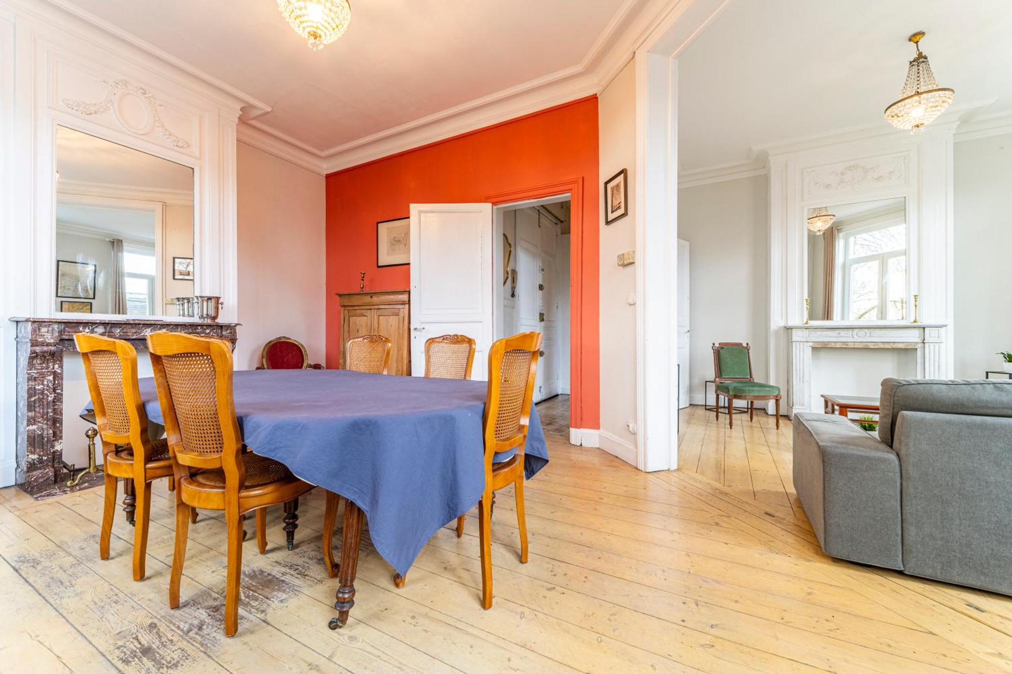 Apartment Haussmannien - - 100m2 Lille
