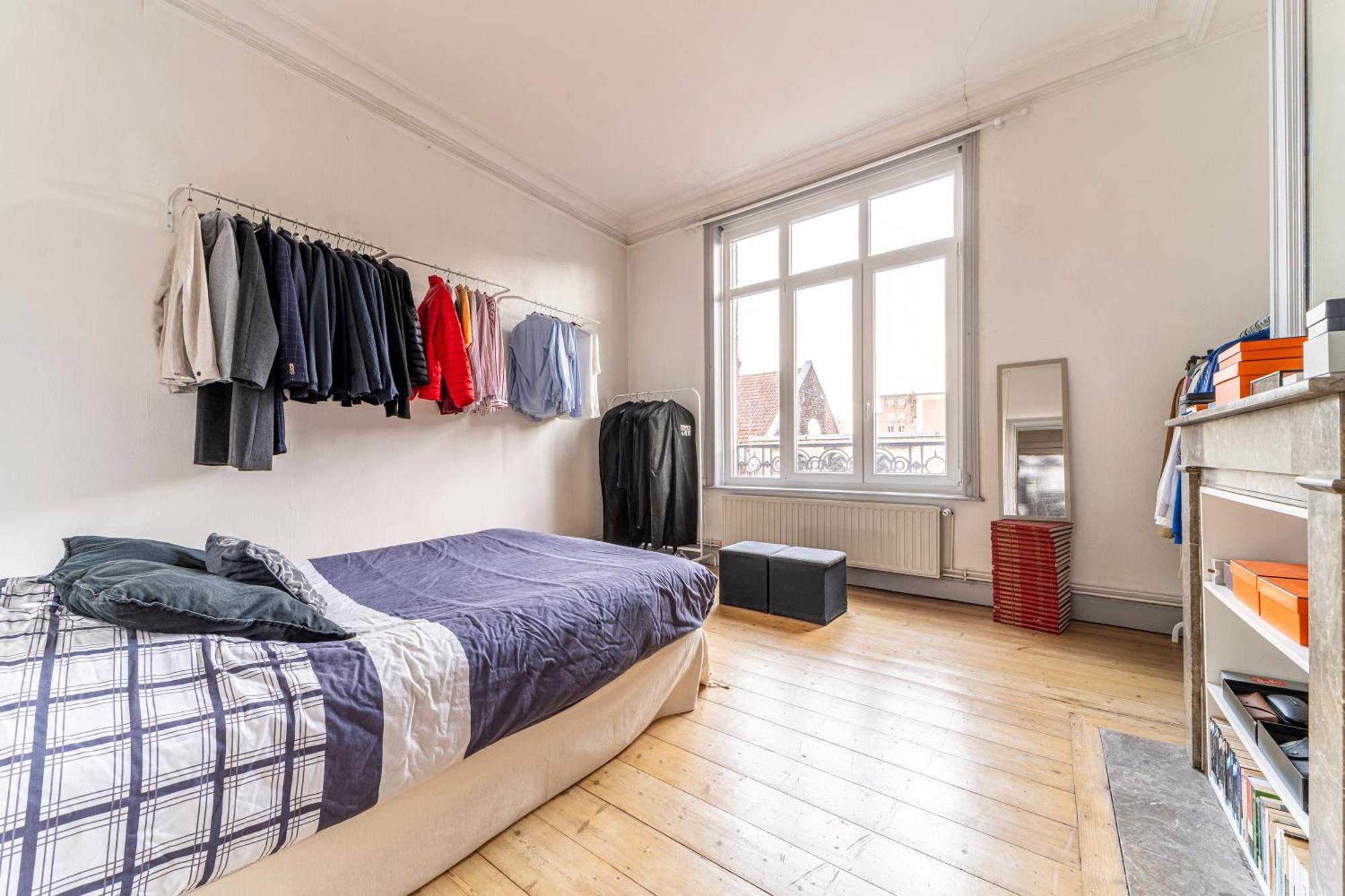 Haussmannien - - 100m2 *