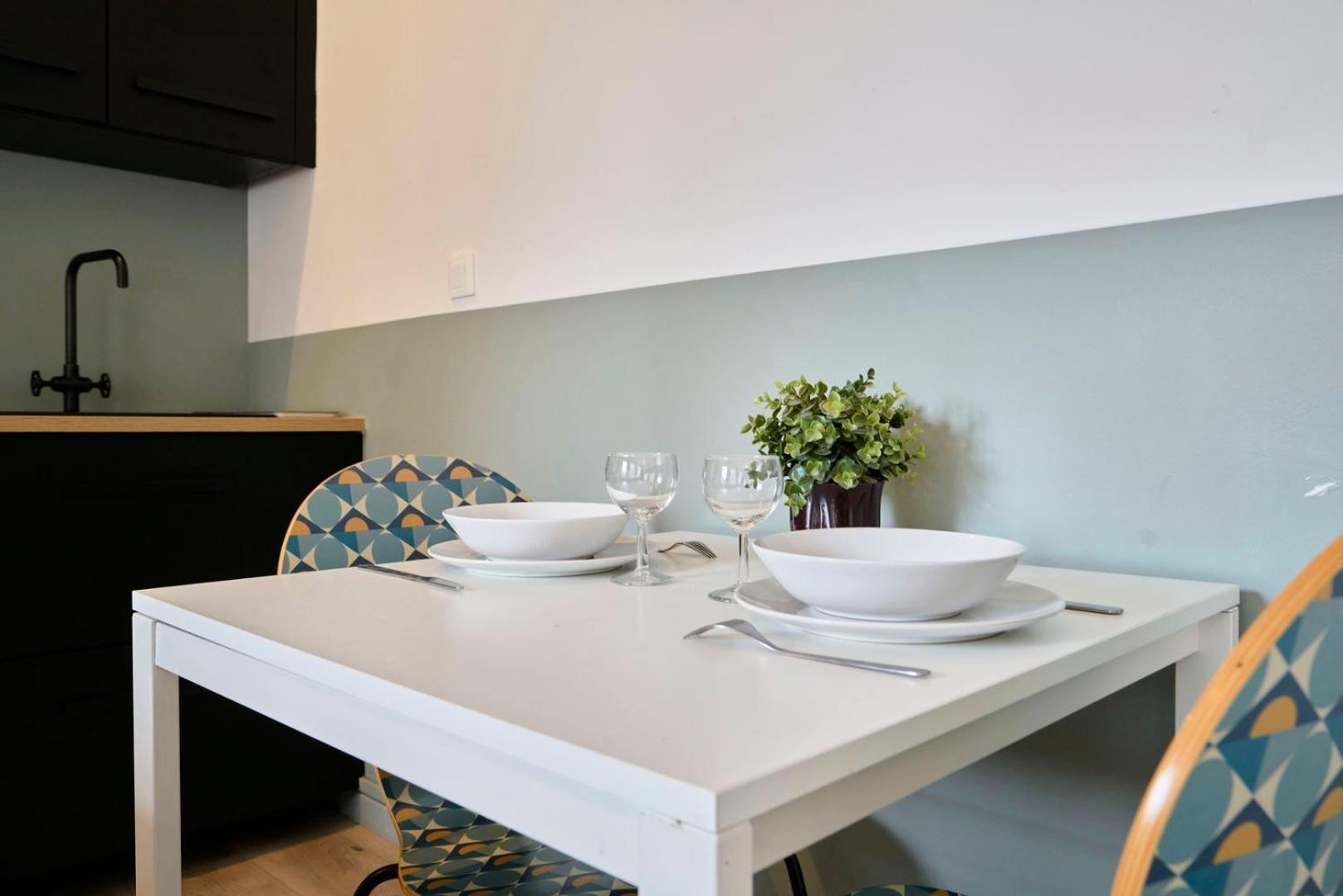 Equipe, Proche Gares Apartment *