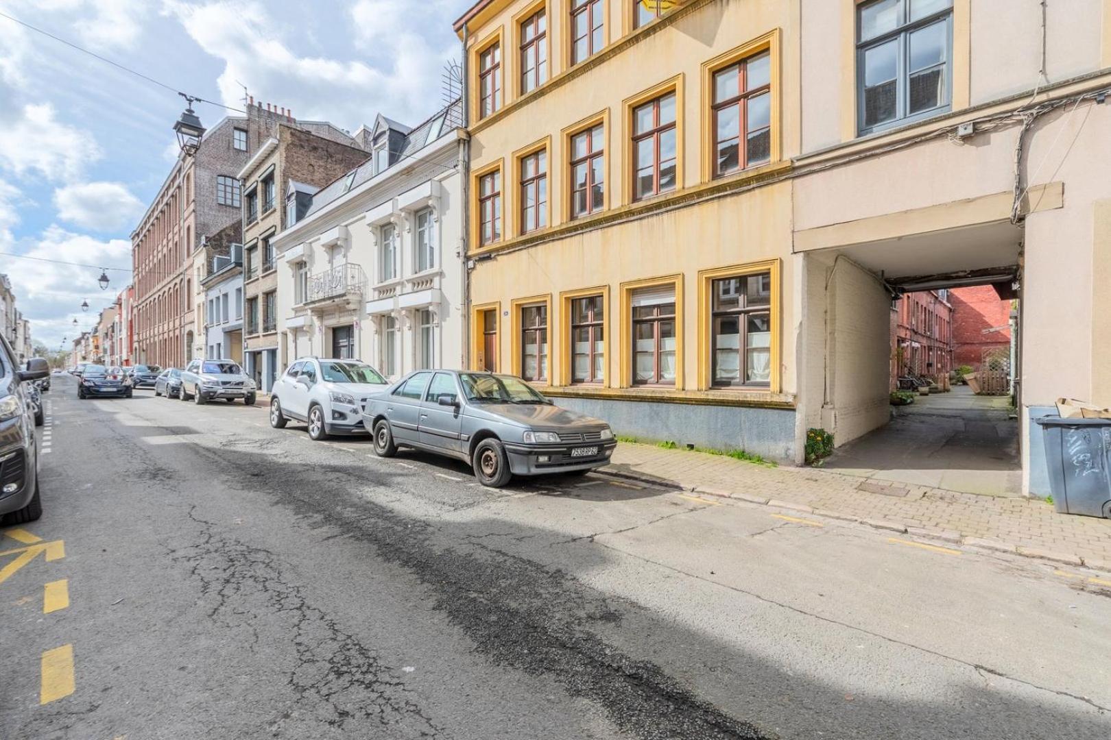 1 Bedroom Courtyard House Typical Of Old