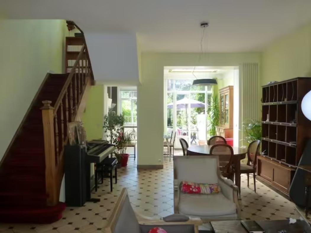 Maison Confortable Et Jardin A Lille