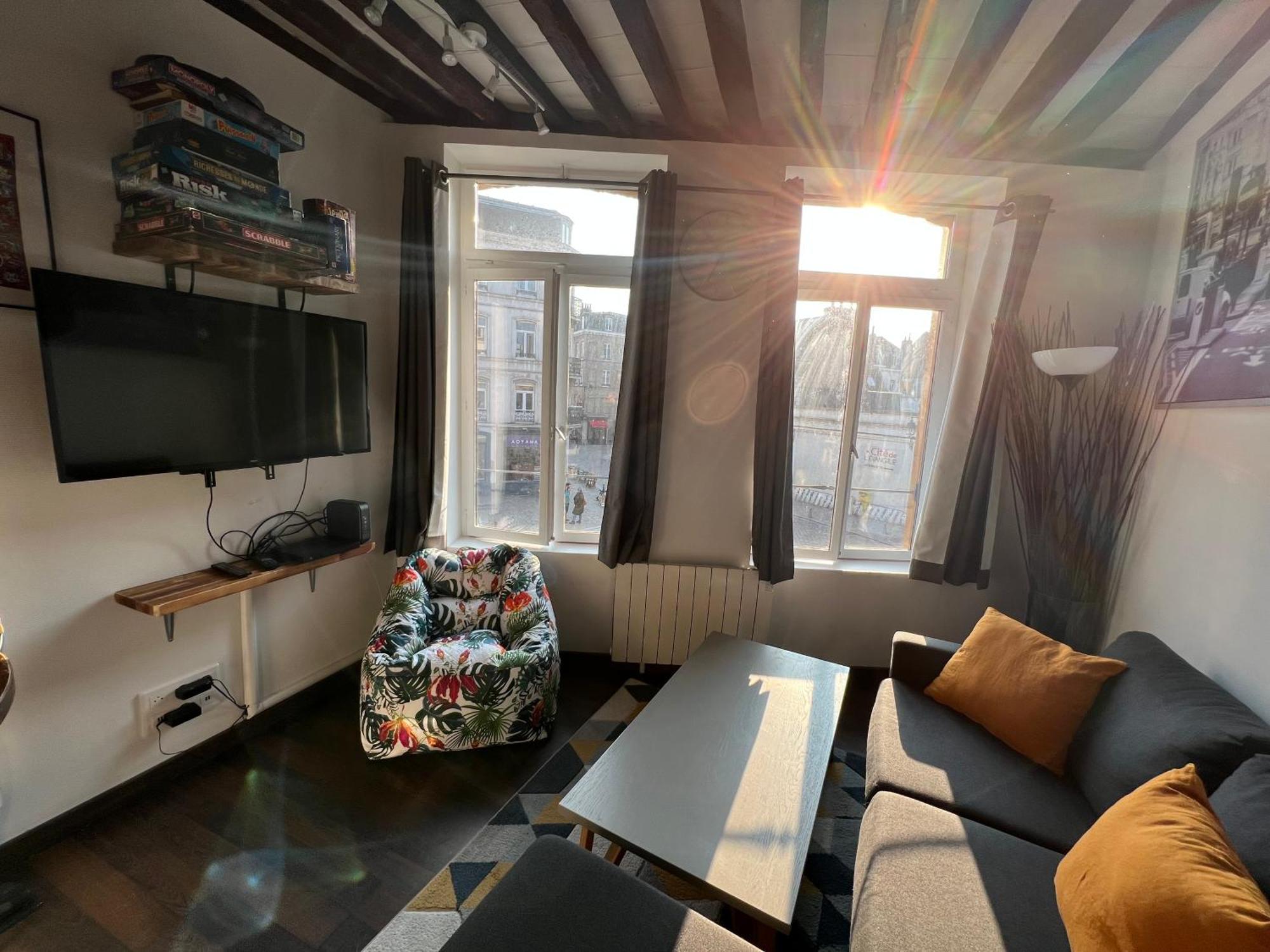 La Petite Place De La Porte De Gand Apartment Lille