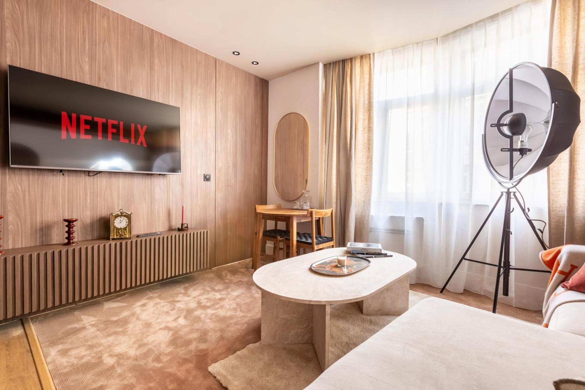 Apartment Luxueux Grand Place Et Opera Clim By Lity