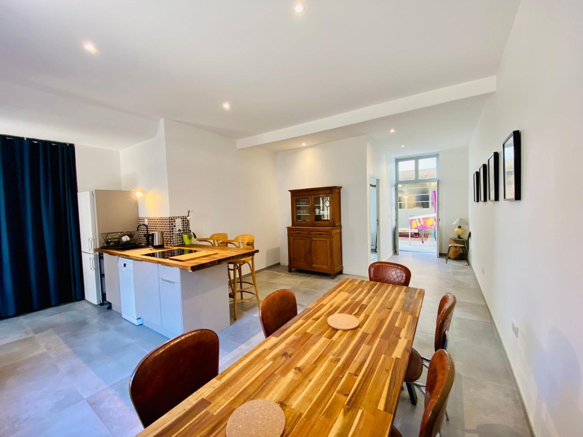 Oasis Urbaine - Spacieux Et Calme Avec Patio * Lille