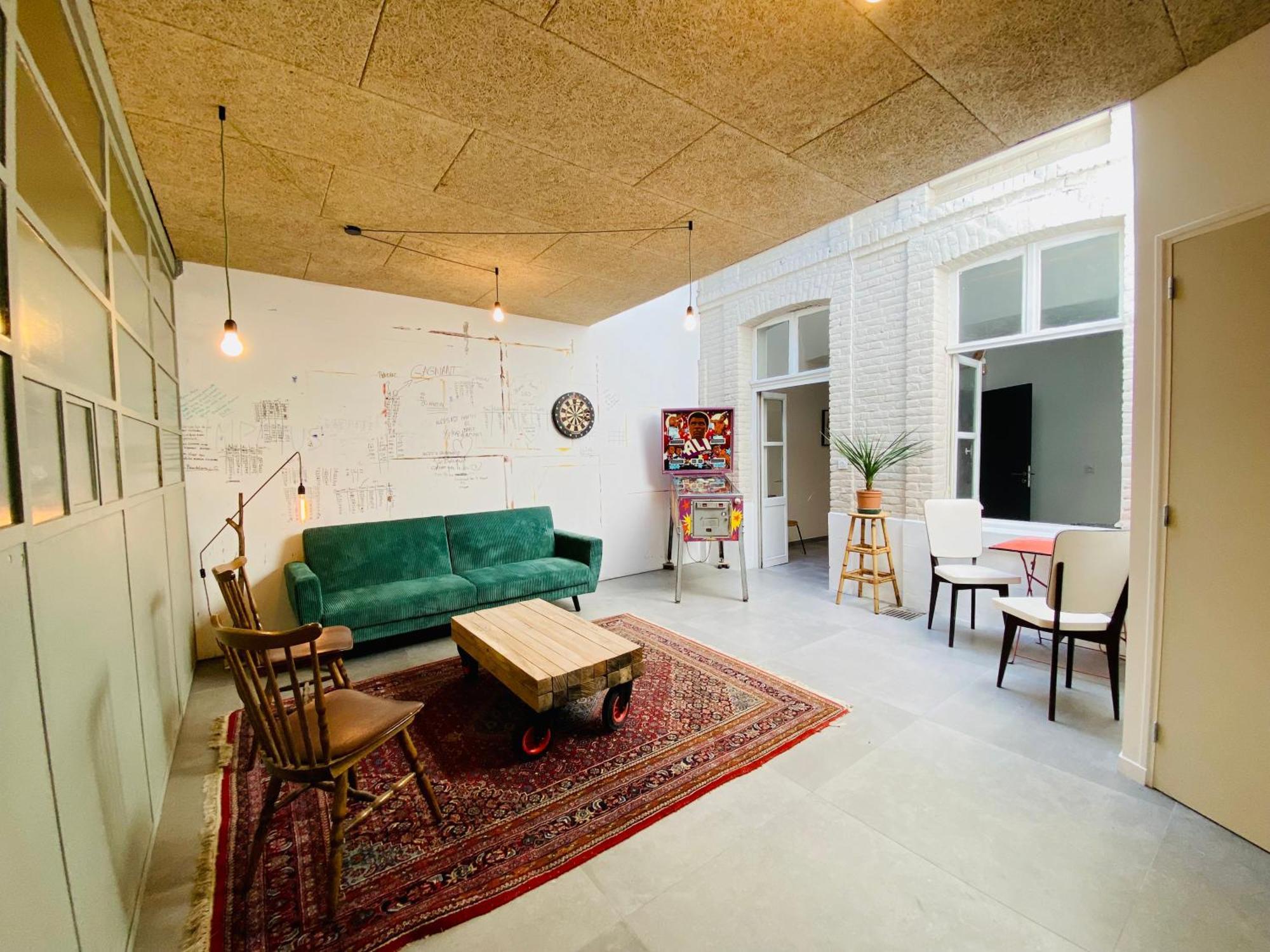 Apartment Oasis Urbaine - Spacieux Et Calme Avec Patio