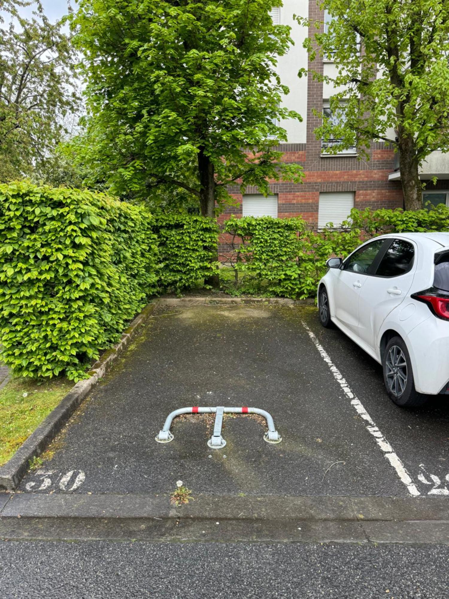 Vauban T1 Calme Avec Parking Privatif Apartment Lille