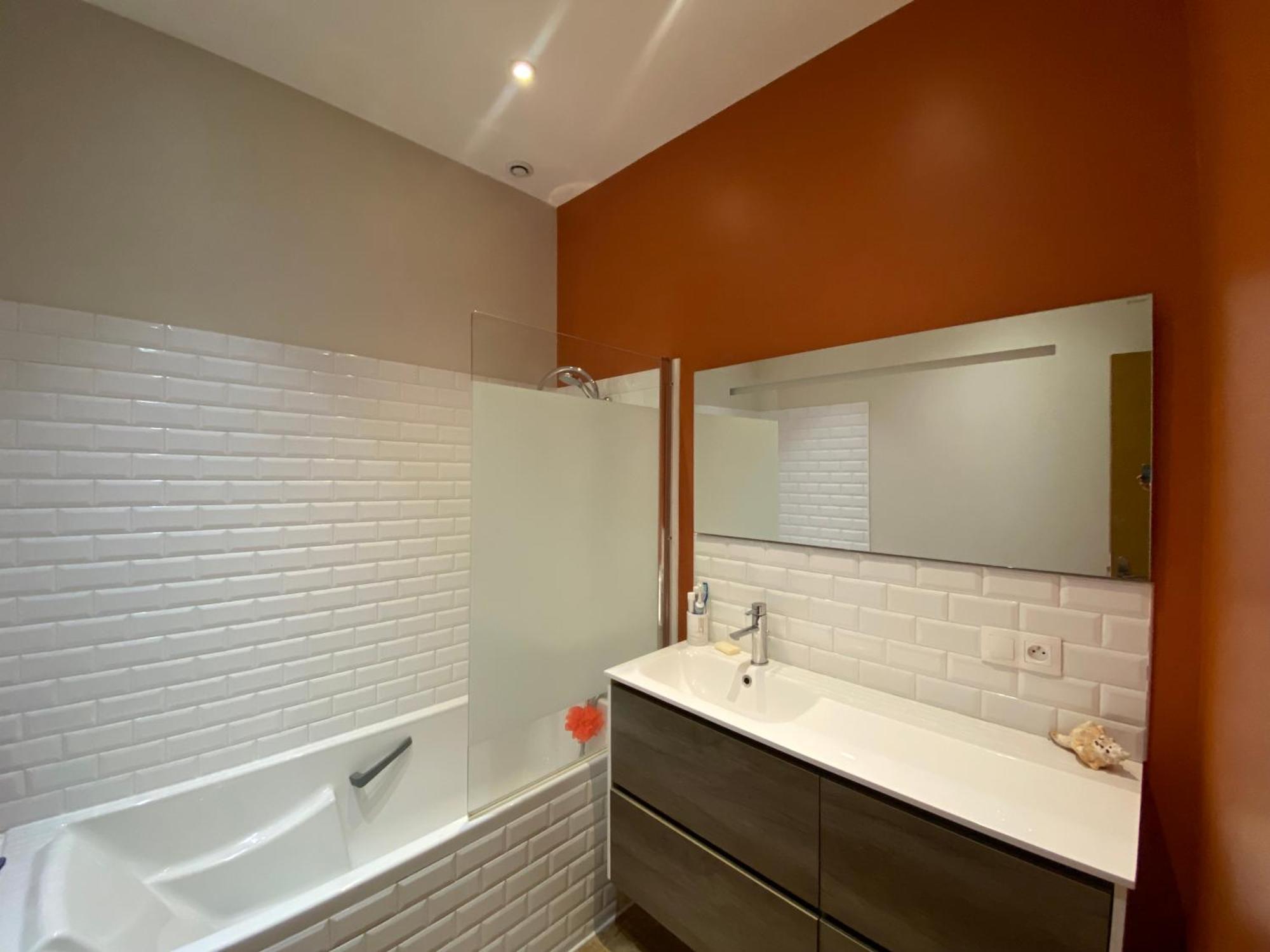 Comme Chez Vous Apartment *