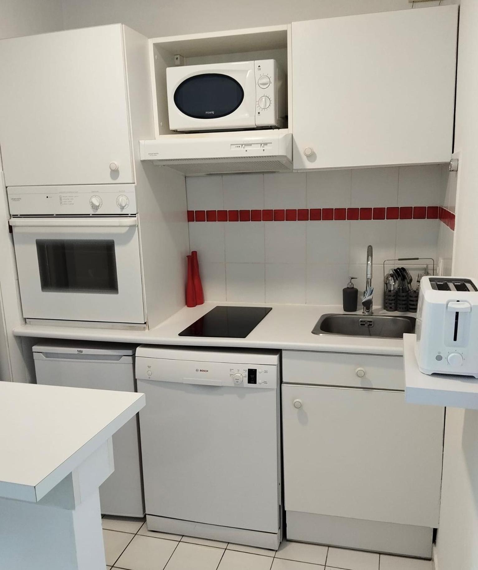 Apartment F2 Lumineux Au Coeur Du Vieux