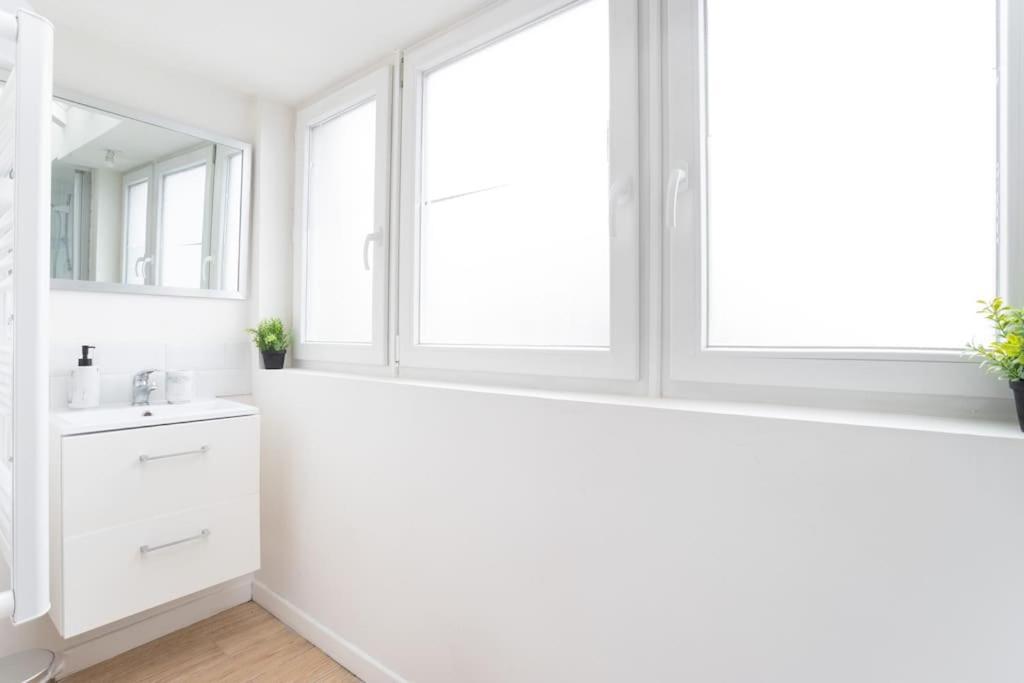 Agreable Et Spacieux 2 2 Sdb - *