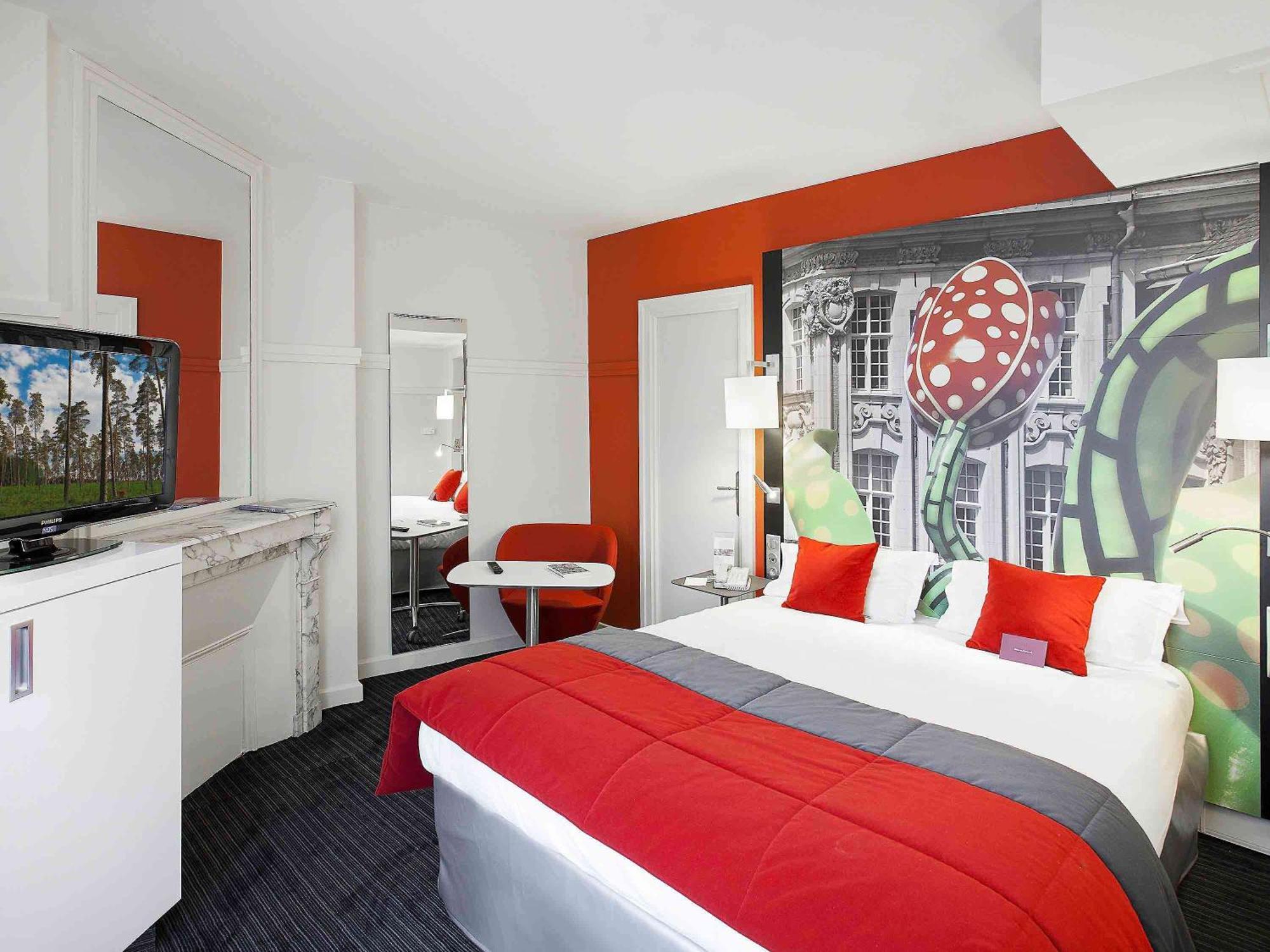 Mercure Centre Grand Place 4*