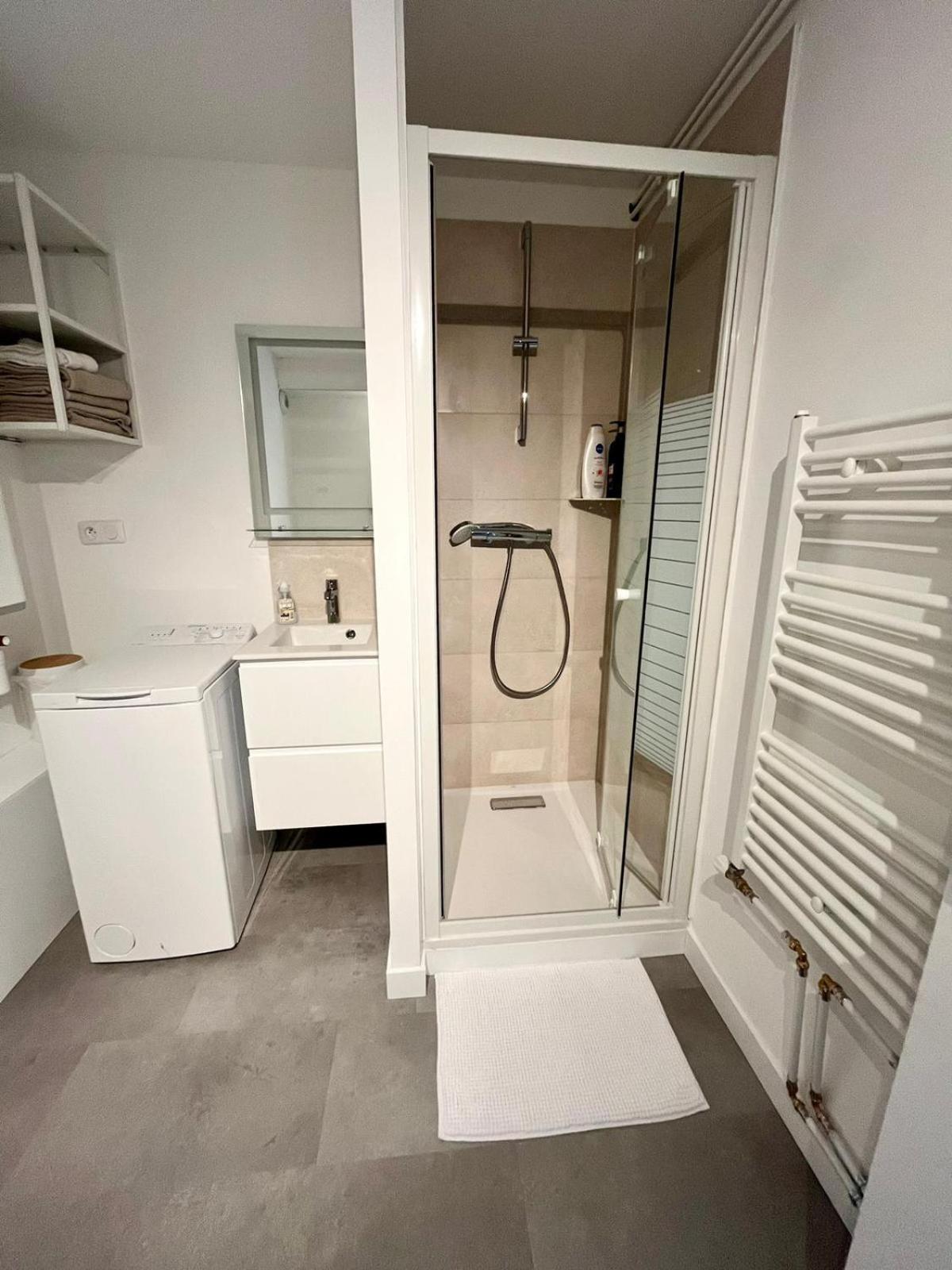 Vauban T1 Calme Avec Parking Privatif Apartment *