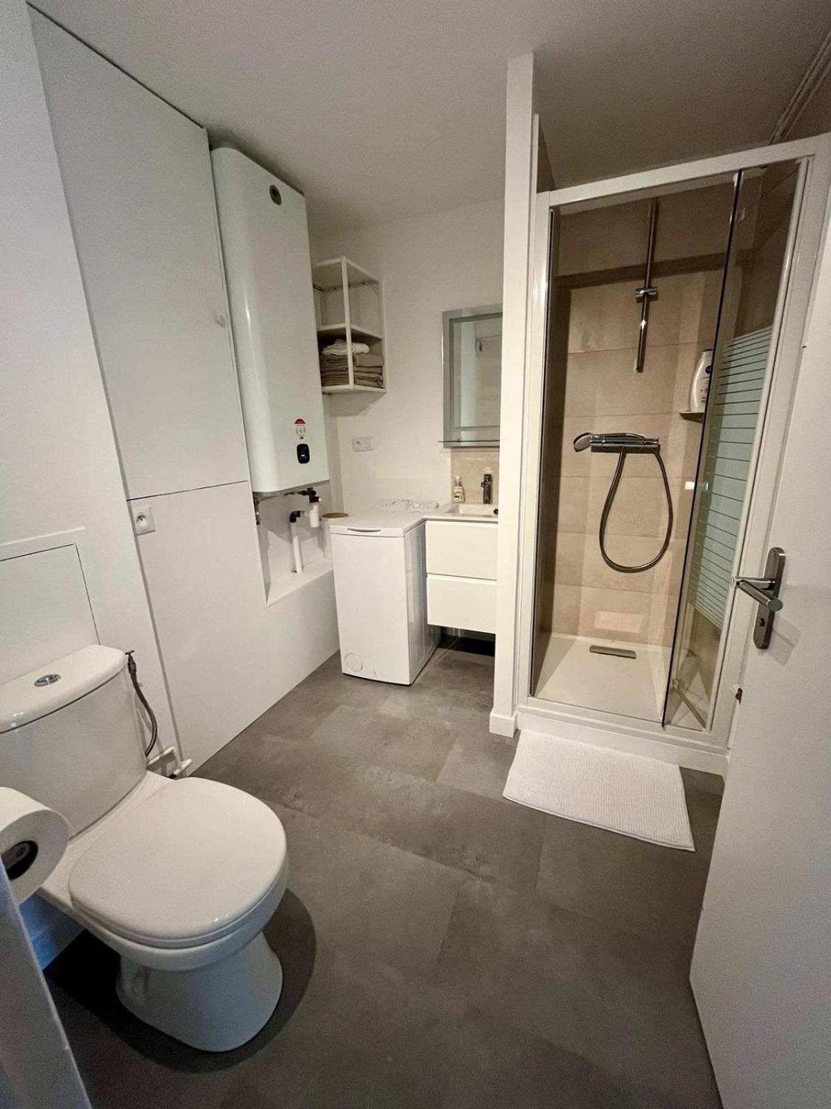 Apartment Vauban T1 Calme Avec Parking Privatif *