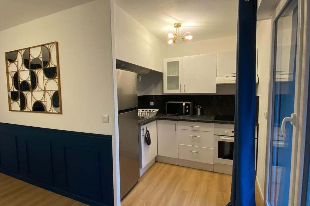 Apartment T2 Refait A Neuf ! Parc Monceau
