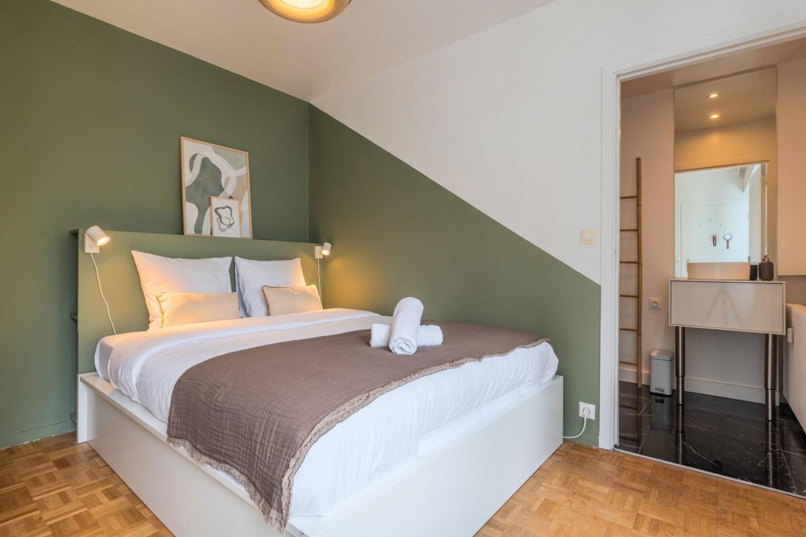 Attractive One-bedroom Flat In The Centre Apartment *