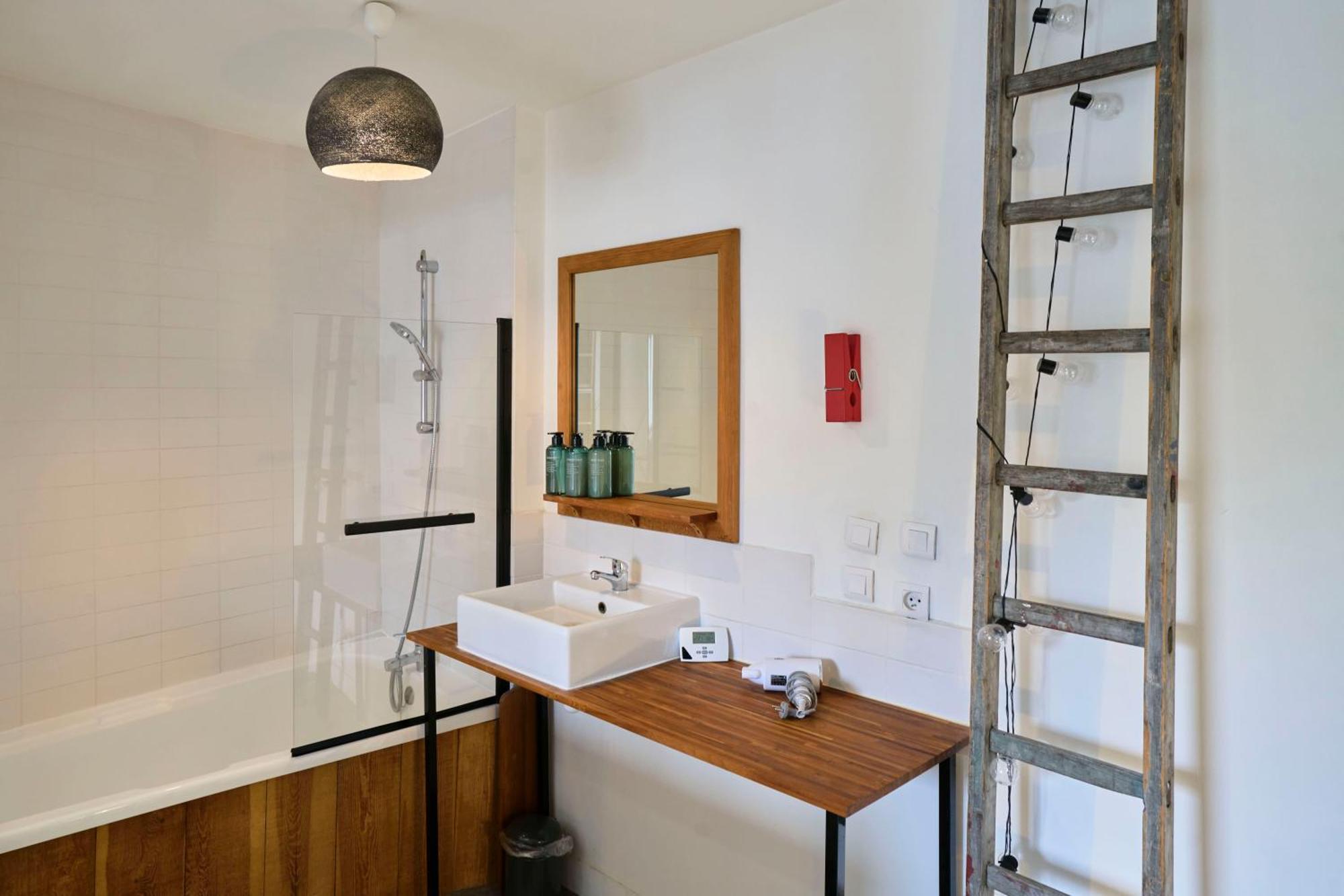 Le Refuge - Les Demeures D'adrien Apartamento