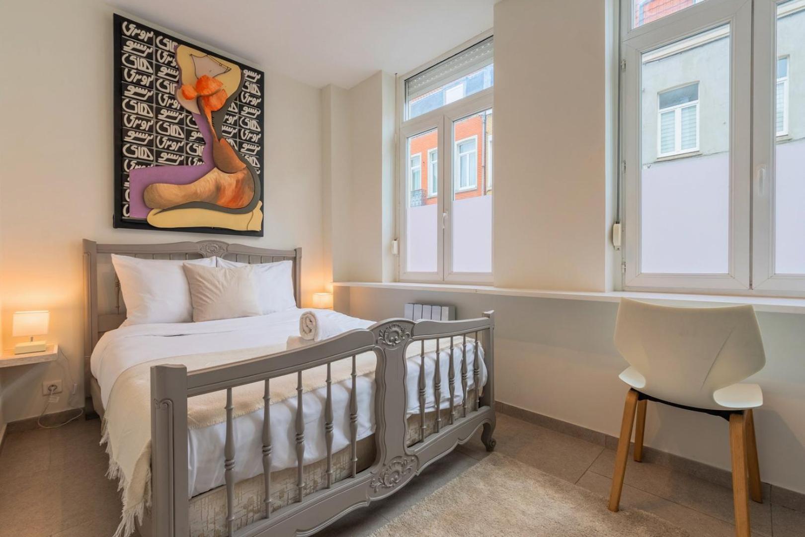 Chambre, Proche Metro Apartment *