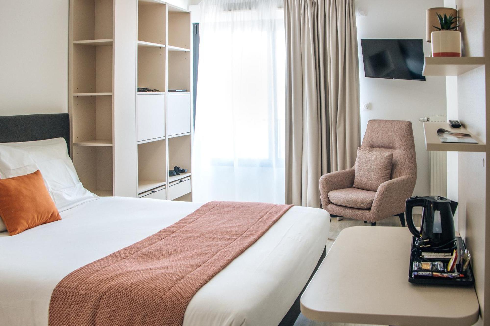 Twenty Business Flats - Bayard Aparthotel *