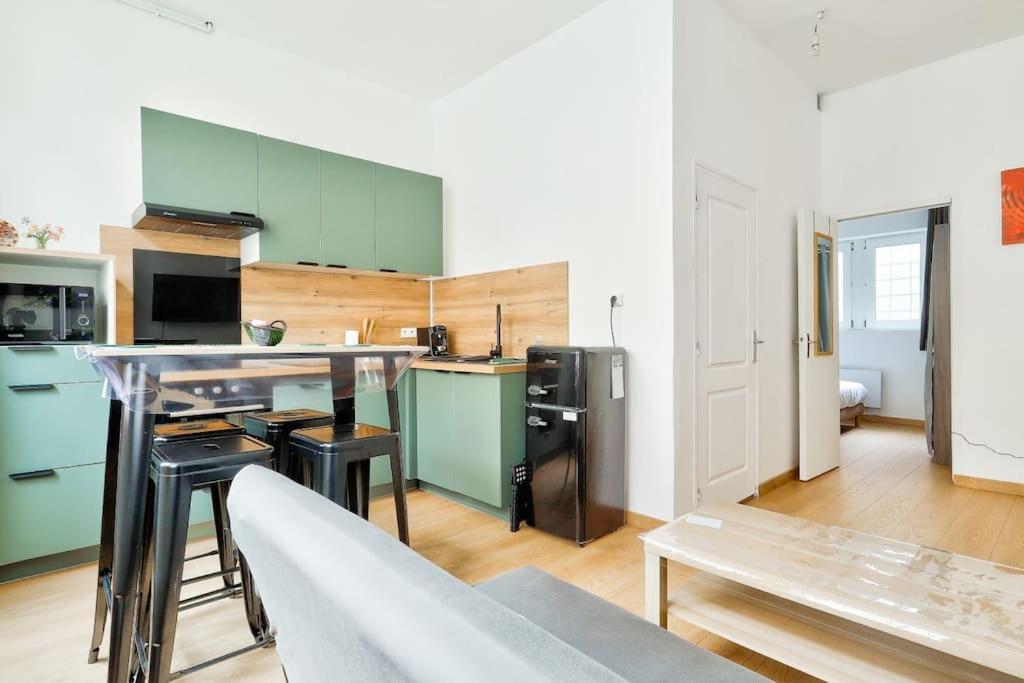 Modern 1br Flat In The Heart Of *