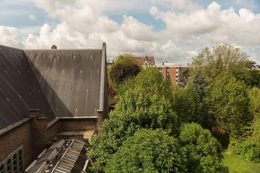 Botanique Apartment Lille