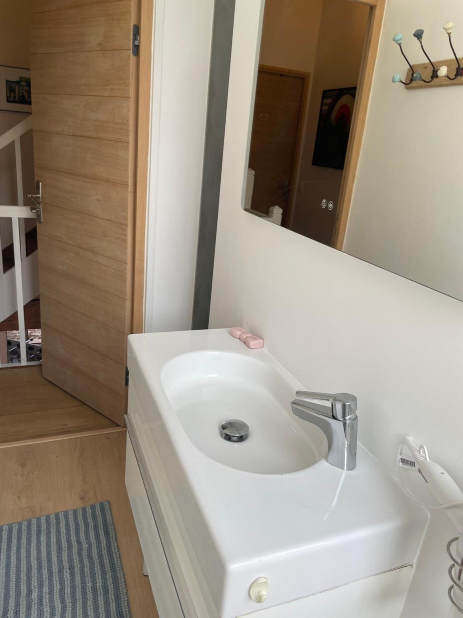 Privee Place Aux Oignons Homestay *