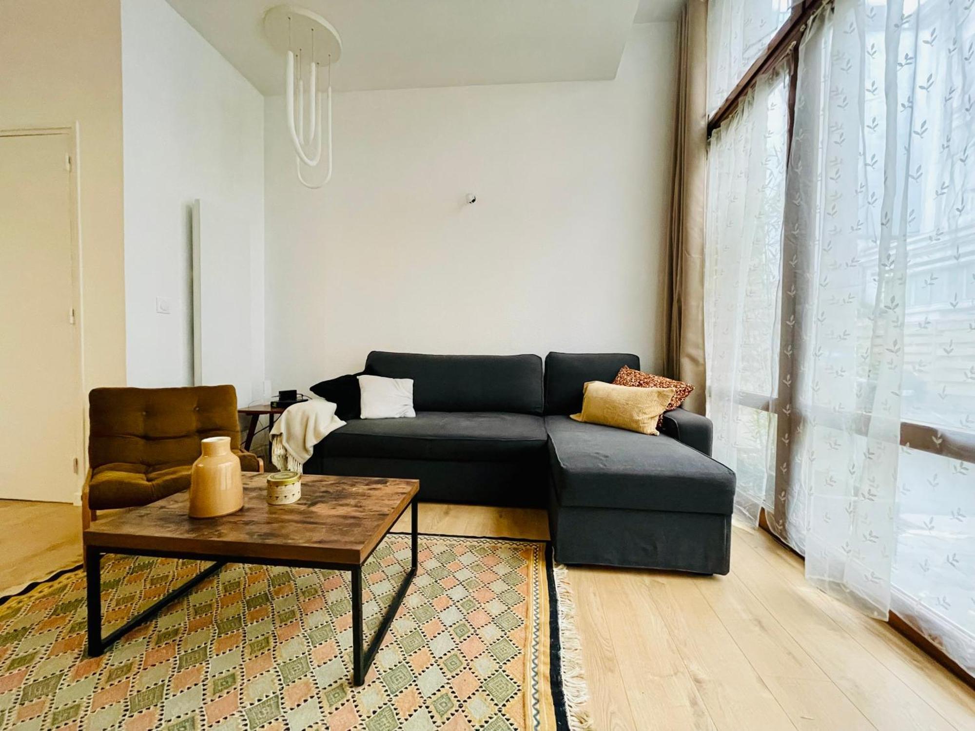 Liberte - Grand 4 Pers Avec Parking Centre Apartment