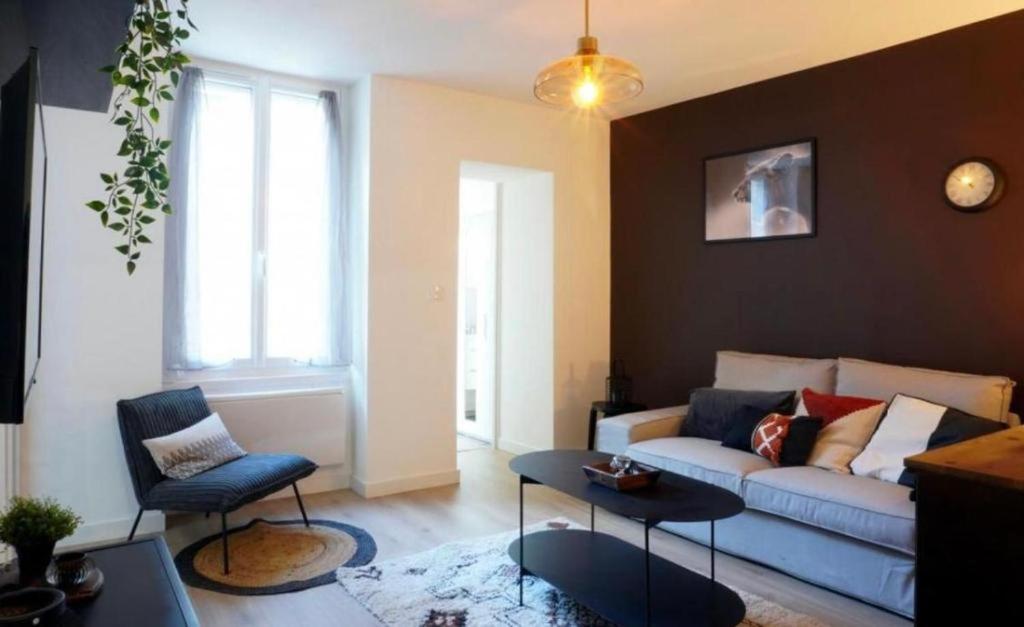 Top Gare Flandres Apartment