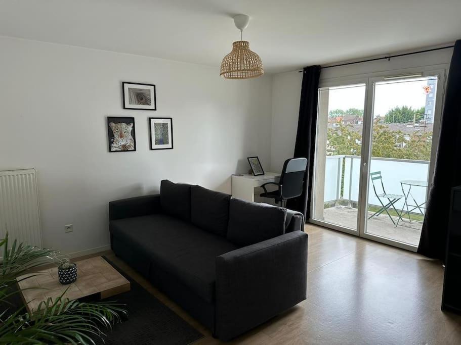 Appartement Proche Chu Avec Balcon Et Parking *