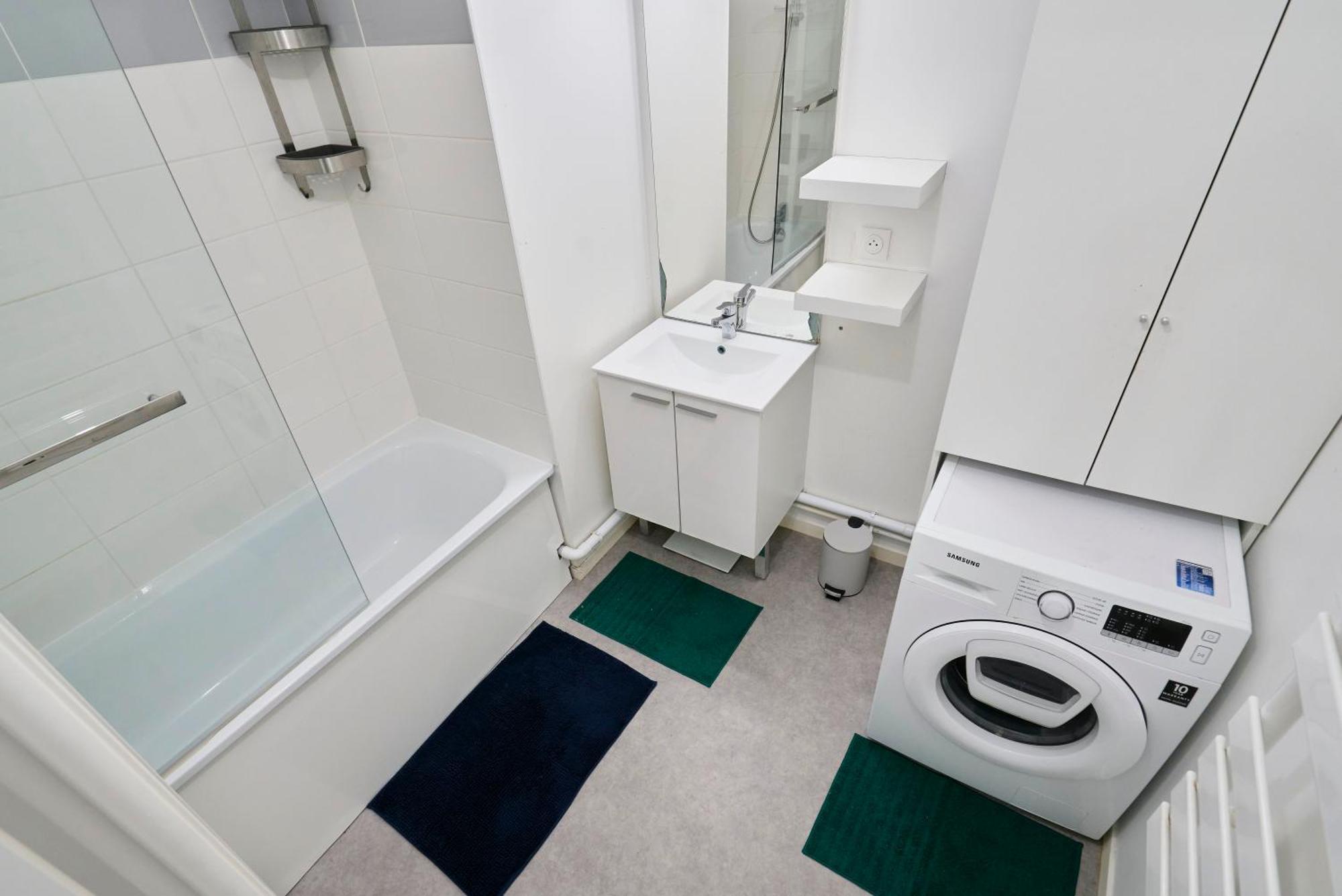 T4 Moderne Et Spacieux A Apartment *