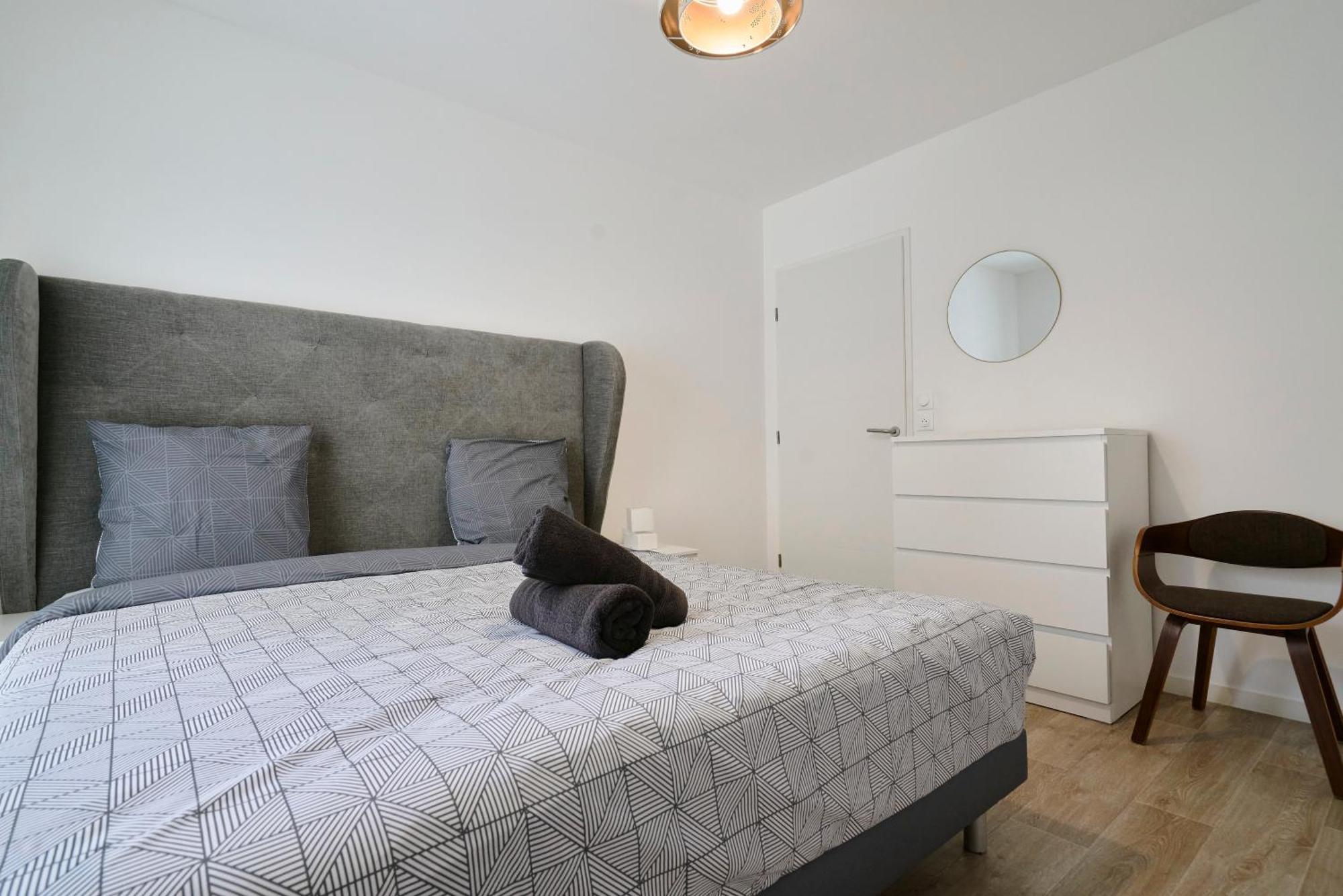T4 Moderne Et Spacieux A Apartment *