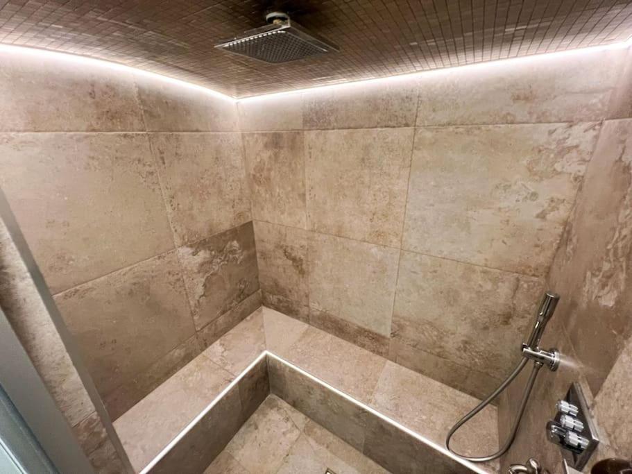 Le Switch Souplex Avec Hammam Privatif Apartamento