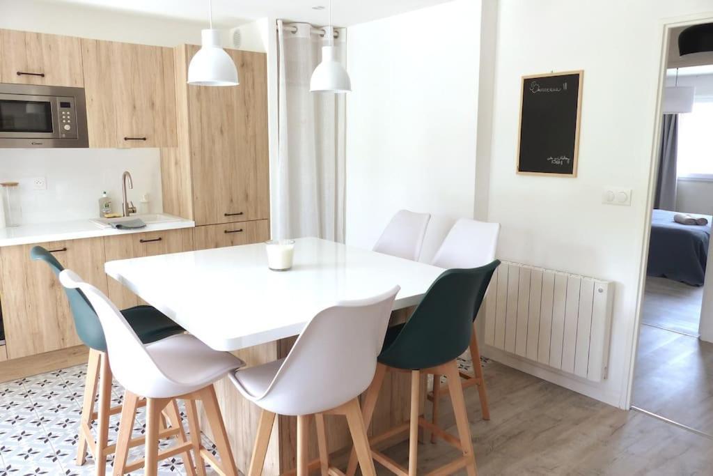 Appartement Avec 2 Et Parking Prive