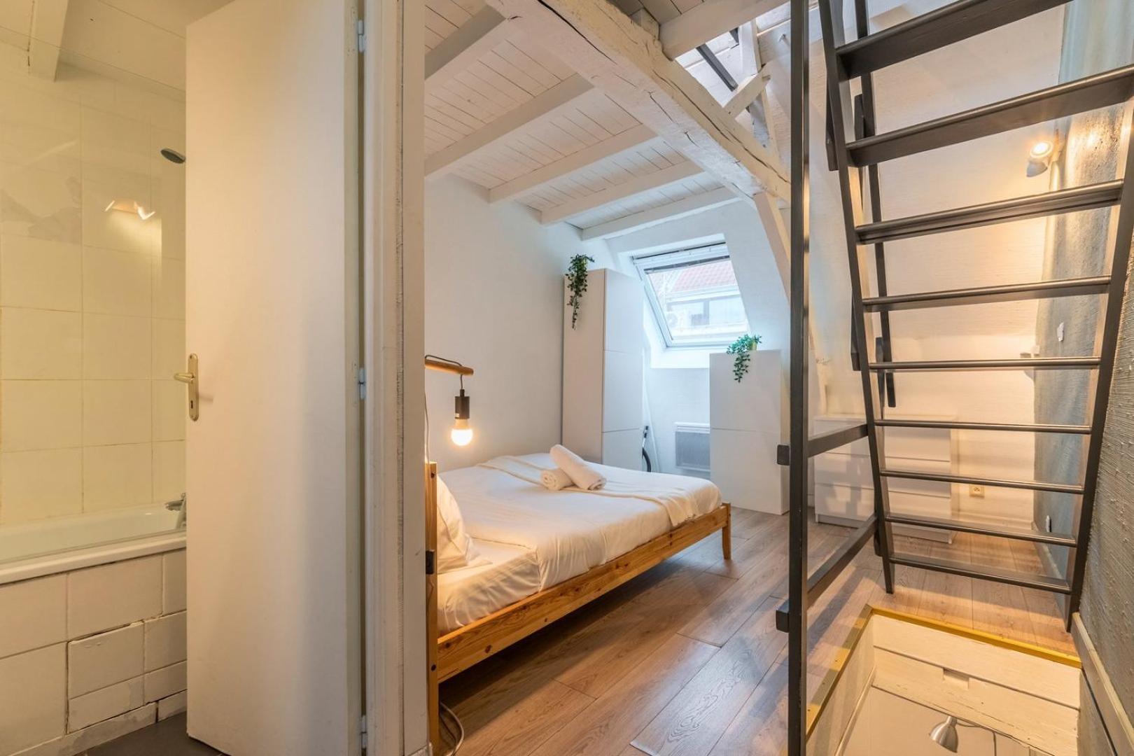Dans Un Quartier Vivant Du Vieux-lille