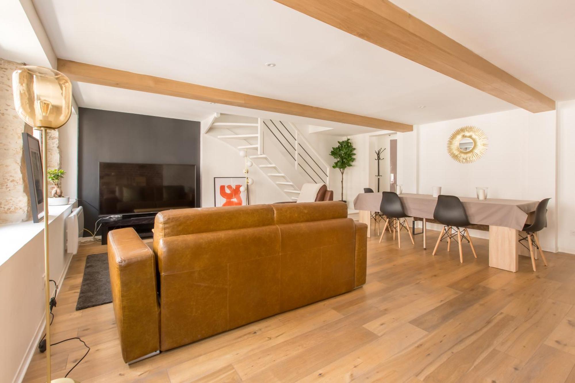 Duplex D'exception Avec Patio Prive - Hyper Centre Apartment *