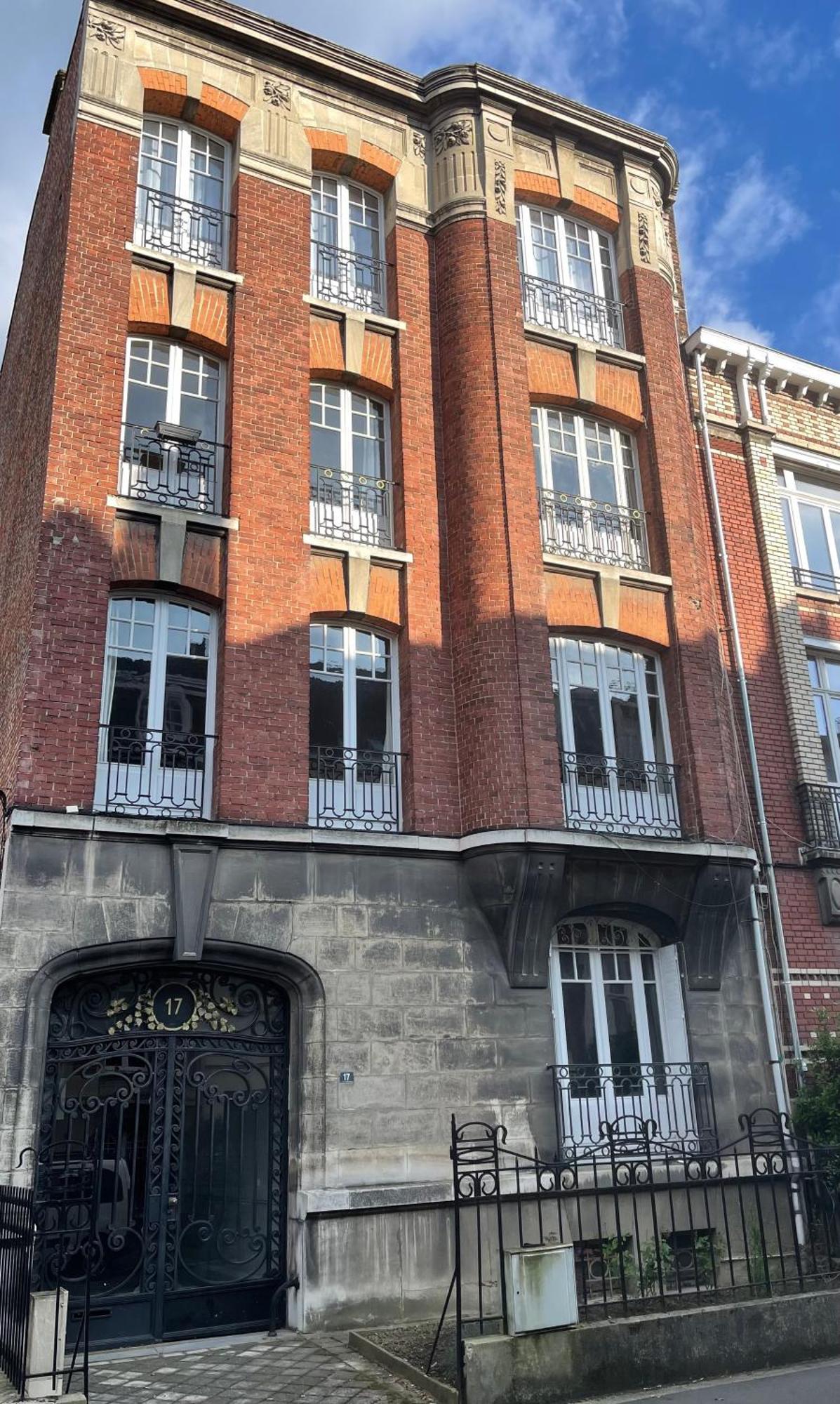 Haussmannien Avec Parking Appartement