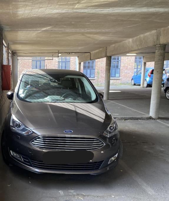 Lumineux Et Calme Parking Gratuit Apartamento