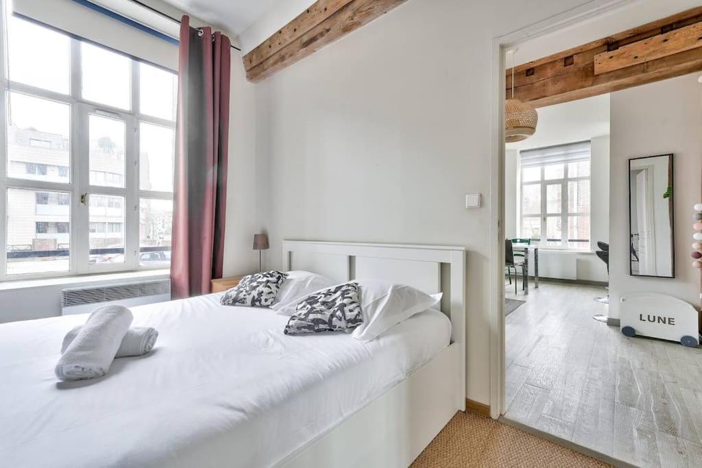 Lumineux Et Calme Parking Gratuit Apartamento