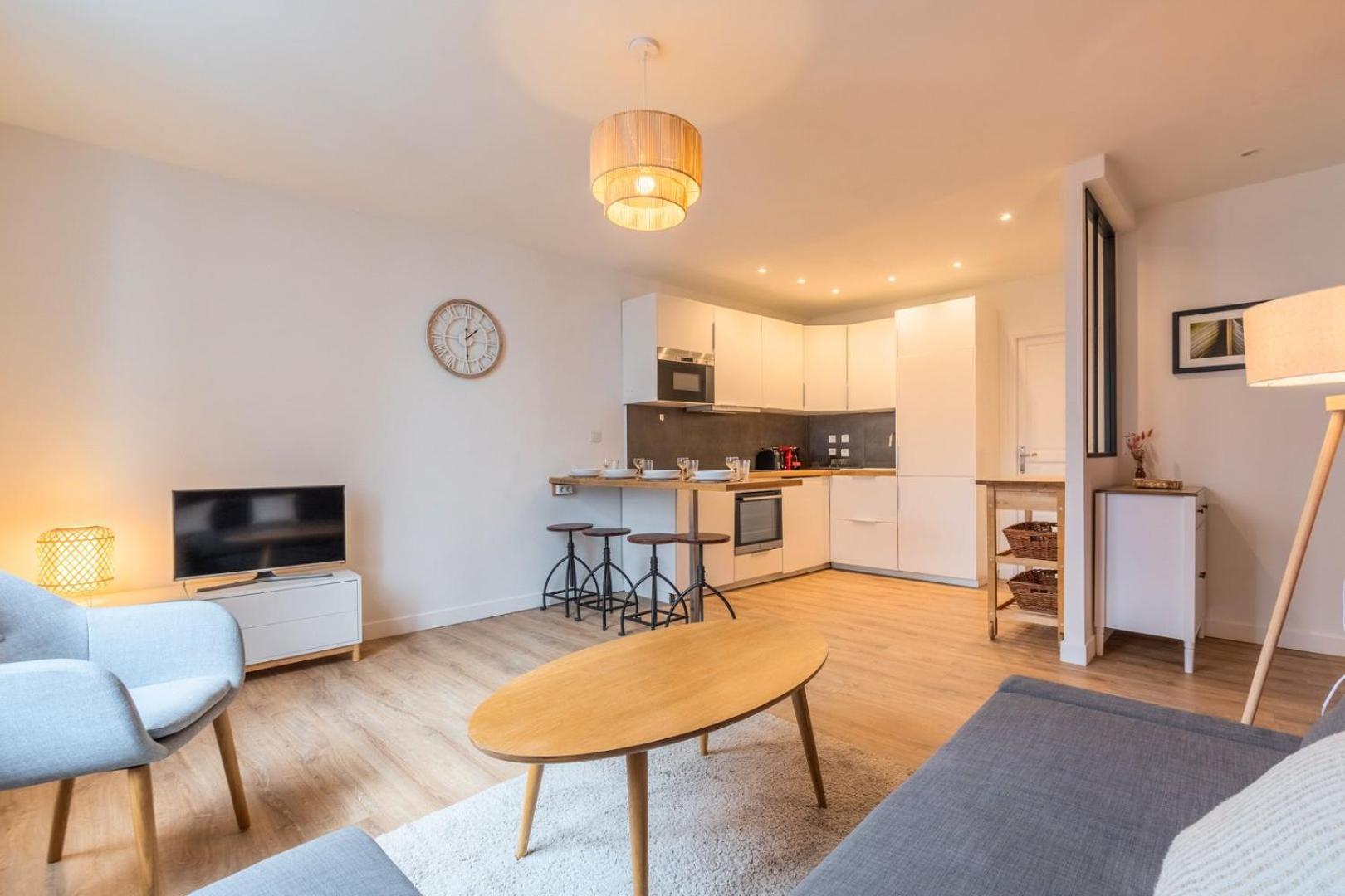 Apartment Hypercentre / Gares - Superbe T2 Equipe
