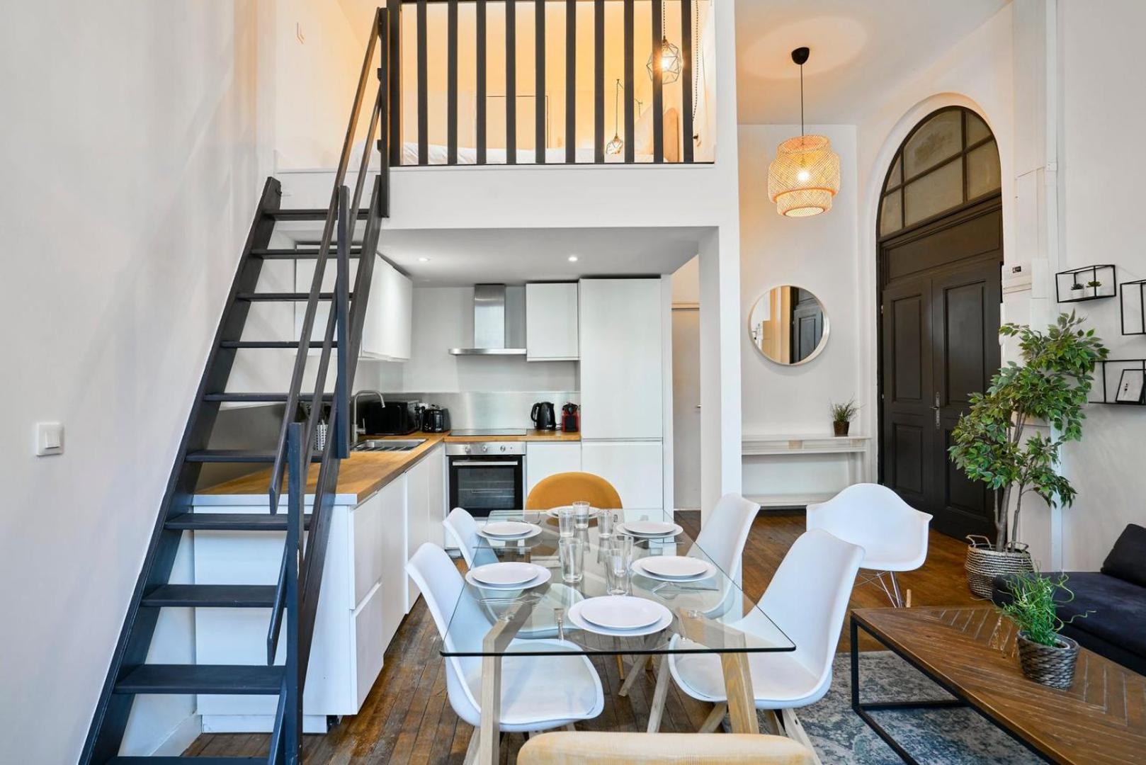 Bright 3-bedroom 2-bathroom Flat. Apartment Lille