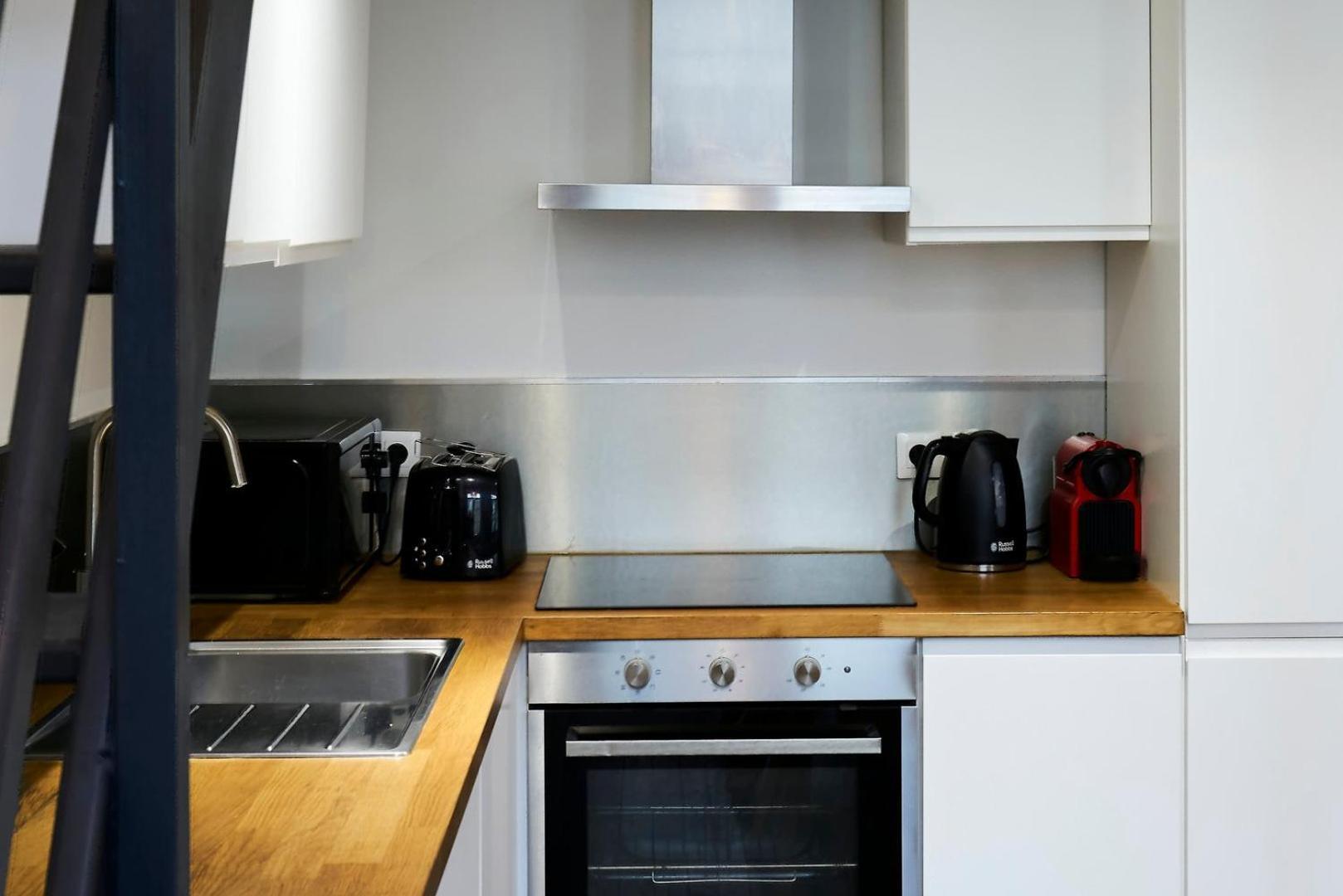 Bright 3-bedroom 2-bathroom Flat. Lille