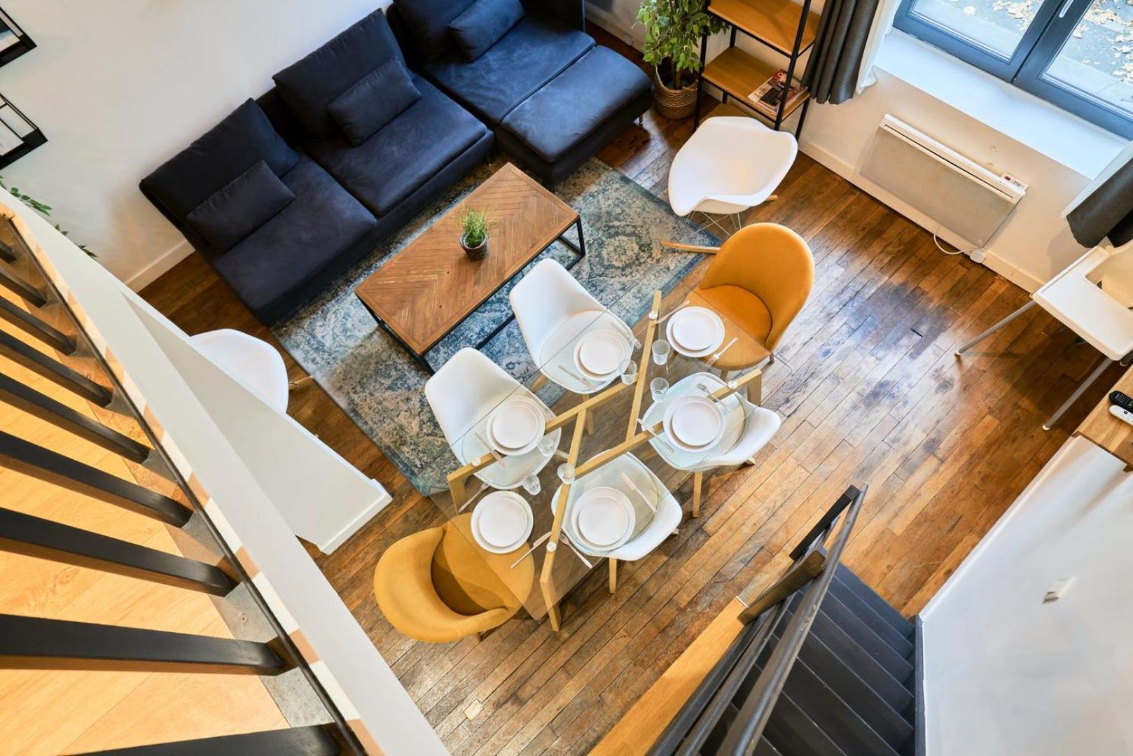 Apartment Bright 3-bedroom 2-bathroom Flat. *