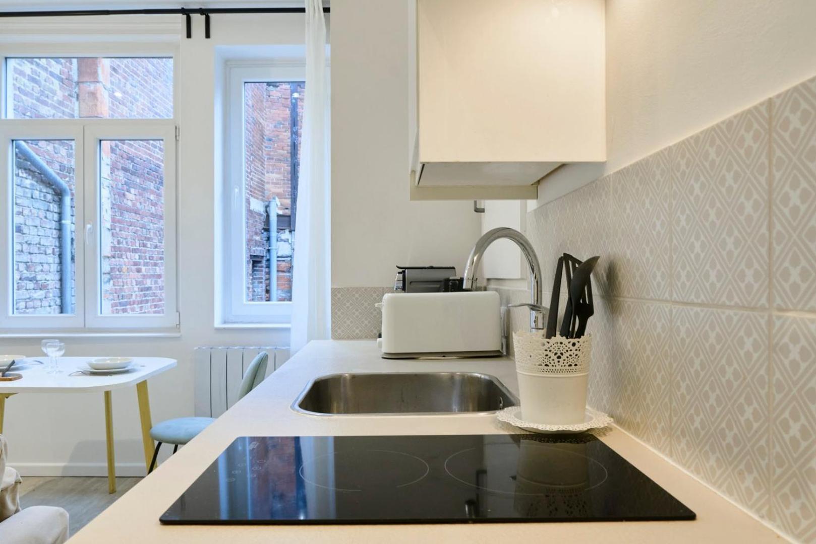 Proche Metro & Commerces Apartment