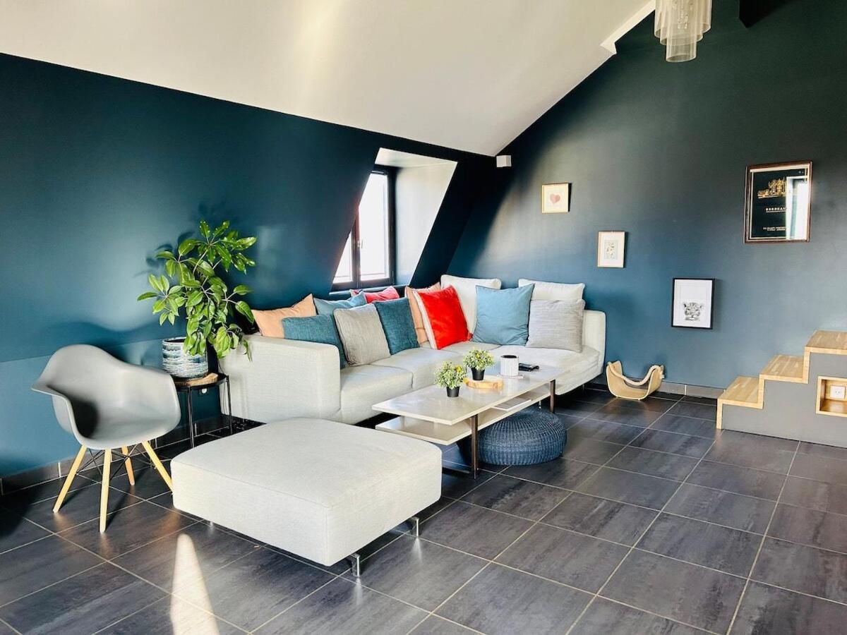 Loft Atypique - Vieux Appartement *