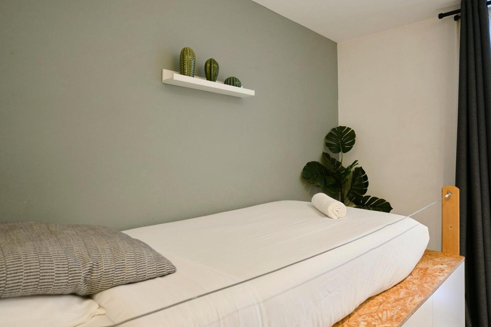 Fully-equipped Next To Flandres Apartment Lille