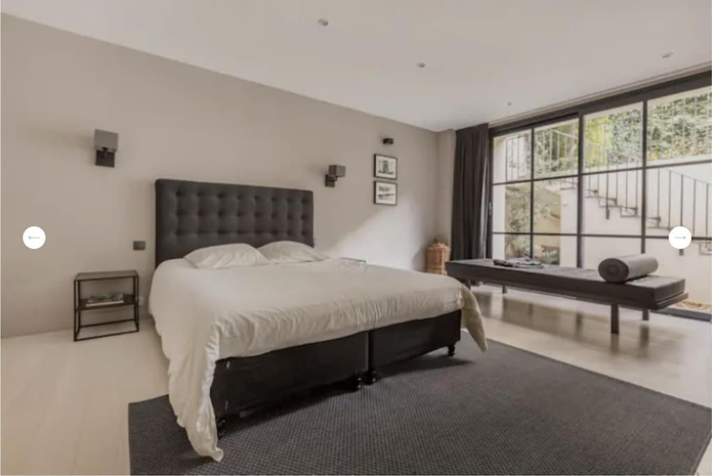 4p, Vieux Gardens Flat *